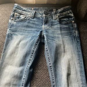 Buckle boot jeans size 28 short